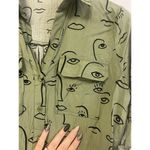 Milk & Honey Shirt Oversized Olive Size S Face Drawing Silhouette Abstract Green Photo 5