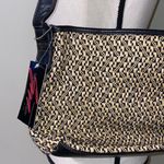 Stone Mountain genuine leather handbag black strap middle zipper closure NWT Photo 1