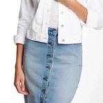 Melrose and Market  denim jean button front pencil skirt in light to medium wash Photo 5