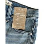 Madewell  NWT High-Rise Mid-Length Denim Shorts size 23 Photo 9