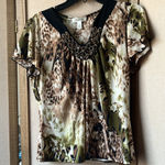 Dress Barn  Brown and Cream Patterned Top petite large Photo 0