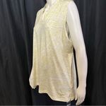 Nike 's Women's Sleeveless Dri-Fit Saffron Sleeveless Golf Top Photo 3