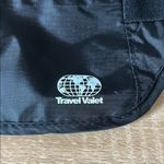 Black RFID Belt Bag with Streamlined Design for Everyday Use Photo 1