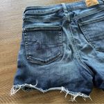 American Eagle Denim Short Juniors Size 2 Mid Rise Shortie Super Stretch Photo 2