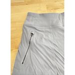 Athleta Gray Womens Shorts Active Sports Hiking Performance Gym Active - Size 2 Photo 1