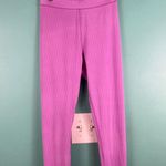 Alo Yoga  Airbrush High-Waist Ribbed Leggings – Pink Lavender (XS) Photo 0