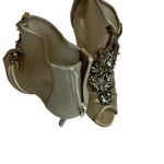 Badgley Mischka Lianna Booties Women's Sz 8M Champagne Satin Embellished Heels Photo 2