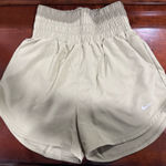 Nike Dri-Fit Shorts Photo 0