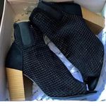 Qupid Chunky Block Heels Black Photo 1