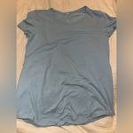 Lululemon  Love Crewneck T-Shirt size 8 Photo 1