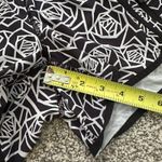 Lululemon  black & white pattern athletic shorts size 4 Photo 6