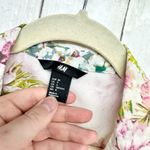 H&M Shirt Women Size 6 Tank Blouse Sleeveless Floral Button-Down Hi-Low Sheer Photo 1