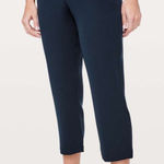 Lululemon On The Fly Crop Woven 23" Inseam True Navy Size 6 Photo 0