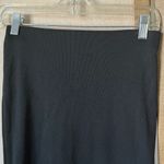 Forever 21  Classic Black skirt 
Medium Photo 3