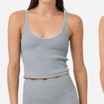 Vuori  Rib Crop Tank. Size tag cut off. Fits like a size Small Photo 0