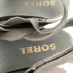 Sorel  Out N About Plus Walking Leather Sage Green Sandals size 9.5 Photo 7