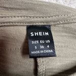 SheIn  Olive Green Ruffled Lettuce Hem Long Sleeve Top Photo 3