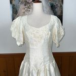 Beautiful Vintage 1980s/90s Michaelangelo Ivory Satin Wedding Gown! Size 16 Photo 3