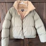 Threadbare Puffer Jacket Women’s Size 10(USA) light green cropped Photo 9