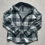 Lululemon  Mens Soft Knit Overshirt Photo 0