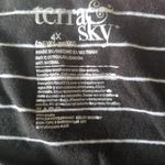 Terra & Sky 🦄 Terra & Skye / 4X / Black and White Stripe Long Photo 2