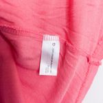 Gap  Women's Scoop Neck Pocket T-shirt Extra Small Pink Photo 4