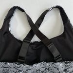 Zyia  Active Light n Tight Adjustable Sports Bra Cobra Metallic Snake Size L Photo 3