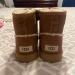 UGG Mini Boots Photo 2