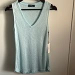 Young at Heart Lightweight V Photo 8