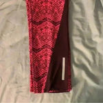 Nike NWOT PINK  DRI FIT SPANDEX LEGGING CAPRIS WITH POCKET Photo 1