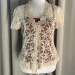 Cato   Lace Cardigan woman's Small Shrug Floral‎ Cover-Up Button Front Bohemian Photo 0