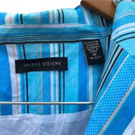 Valerie Stevens  size 16 blazer blue stripes Photo 3