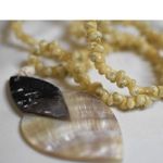 Source Unknown VTG Vacation Island Fun Single Strand Shell Beads Mother OF Pearl 32" Necklace Photo 3