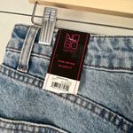 No Boundaries  Women’s 9 Button Fly Distressed Jeans 90s Jeans New Photo 1