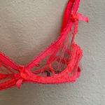 L’Agent Agent Provocateur neon melon bright pink lace mesh‎ bra 32A kisses lips Size undefined Photo 6