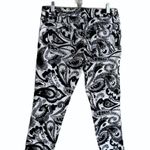 Alice + Olivia jeans paisley Capri size 4 Photo 2