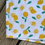 st. john's bay Women's Lemon Print Chino Shorts Size 4. NEW Photo 2