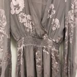 ASTR the label Small dress floral, shiny Mini lined $99 Photo 2