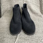 Clarks  Collection Chelsea Boots Women's Size 9 Black Suede Leather Ankle Booties Photo 2