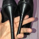 Jessica Simpson  black leather booties Photo 6
