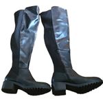 Journee Collection Aryia Over-the Knee Wide Calf Boots Size 7.5M Chunky Heel Photo 2