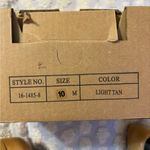 Comfortview  Ladies Shoes Size 10M Light Tan Color Business Office Vintage Photo 6