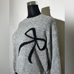 Dazy Grey Sweater with Black Bow Knit Design Size Medium Cozy Pullover Gray Photo 1