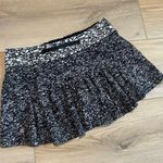 Lululemon  Skirt/Skort Size 8 Photo 7