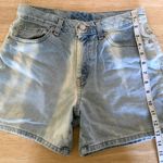 London Jean Bleach Dyed/ Brand Shorts Photo 4