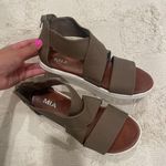 MIA Sandal Photo 1