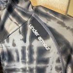 Under Armour  Women's Tie-Dye Black and Gray cold gear top M Photo 2