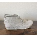 Eddie Bauer  Light Gray Suede Transition Chukka Ankle Booties Boots Women’s 8 Photo 5
