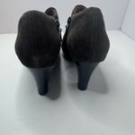 Clarks  Society Gown Pewter Suede Ankle Booties Size 8M Photo 4
