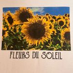 Juniors “Fleurs Du Soleil” White Short Sleeve Graphic Sunflower T Photo 2